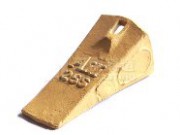 Зуб ковша HITACHI